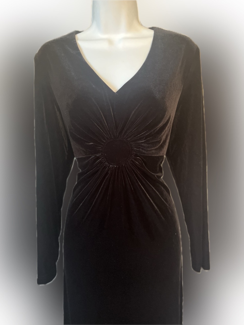 Y2K Vintage Witchy/Whimsygoth Black velvet long sleeve maxi dress Size 12